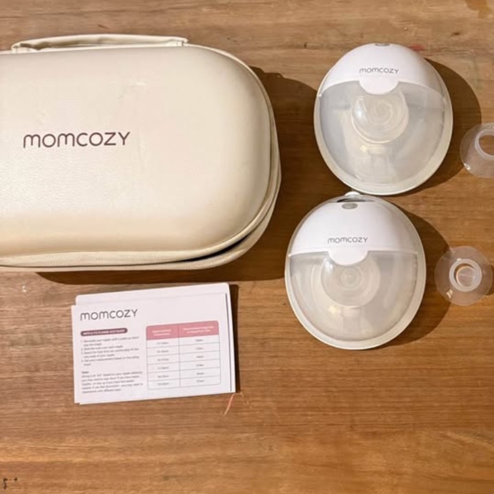 Momcozy Electric Breast Pump Set - Cream